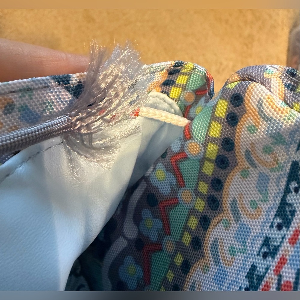 Vera Bradley Water Bottle Crossbody Bag💚🩵💙🤍🧡🩶 - Picture 13 of 13